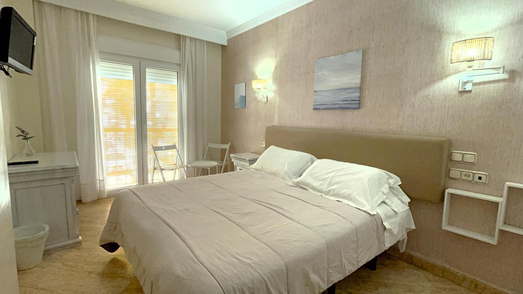 Hotel Playa Del Carmen Barbate Ngoại thất bức ảnh